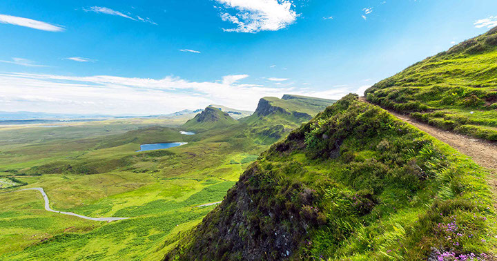 Taigh Scalpaigh bed and breakfast accommodation is located near The Quiraing