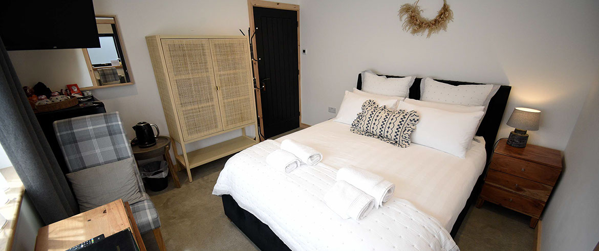 Excellent modern facilities at Taigh Scalpaigh luxury bed and breakfast accommodation near Portree