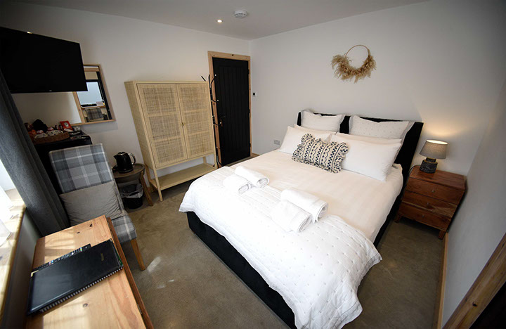 Excellent modern facilities at Taigh Scalpaigh luxury bed and breakfast accommodation near Portree